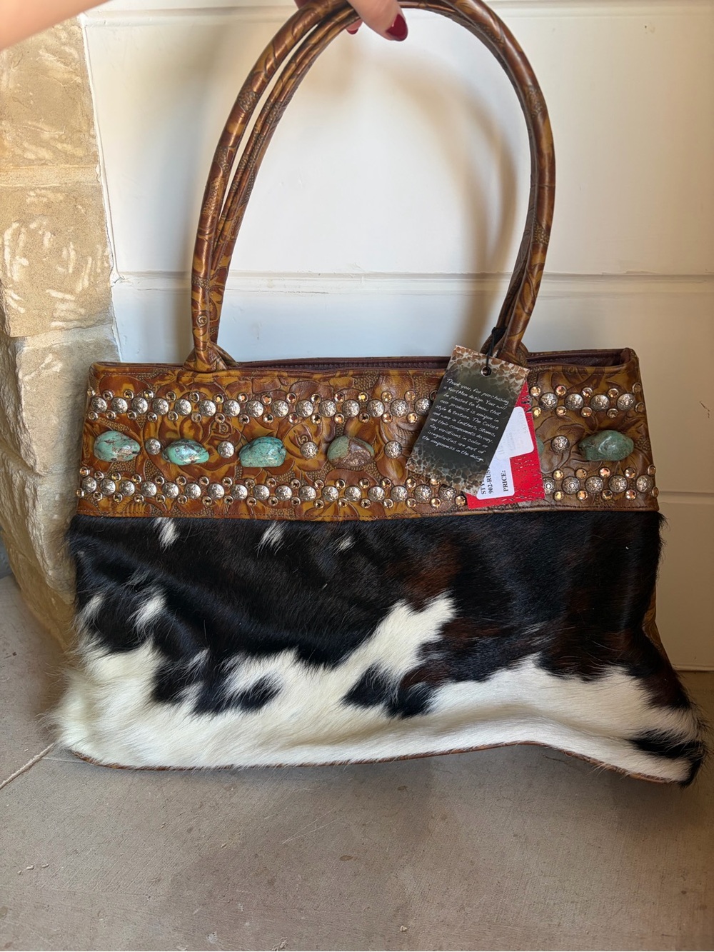 Turquoise-Accent Cowhide Shoulder Bag - Brown/White